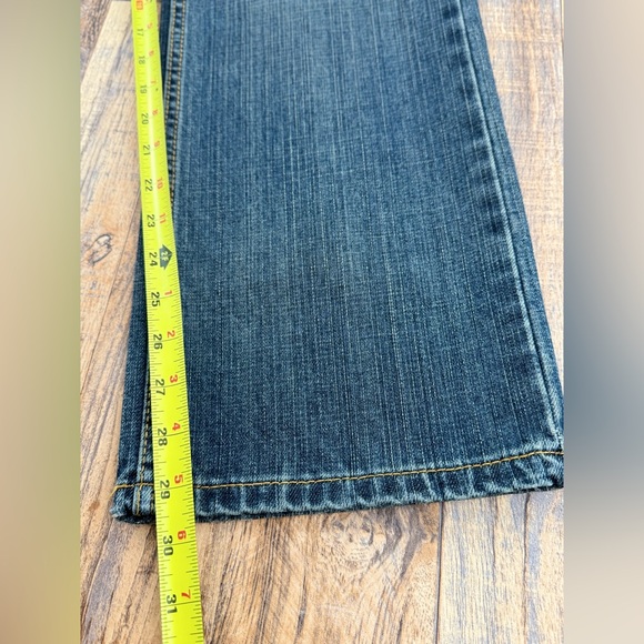 Levi's Style 559 Blue Denim Straight Fit Jeans, Men's Size 31x30, Medium Wash - Picture 7 of 13